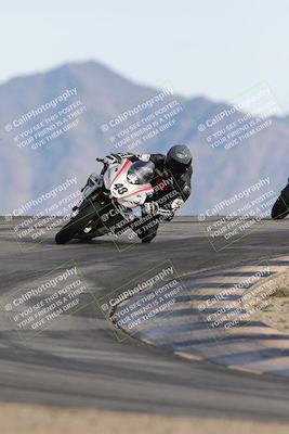 media/Nov-16-2025-Race Pace (Sun) [[8c5fa54630]]/Verified Riders/8-Turn 12 (120pm)/